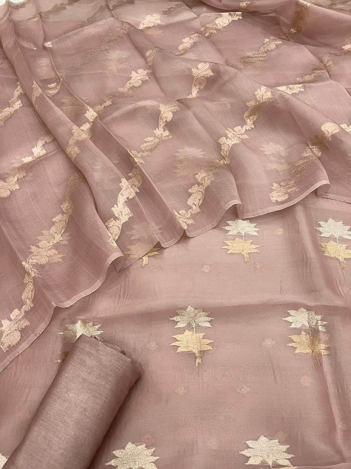 Pink Banarasi Handloom Pure Organza Silk Three Piece Unstitched Suit Set - Luxurion World