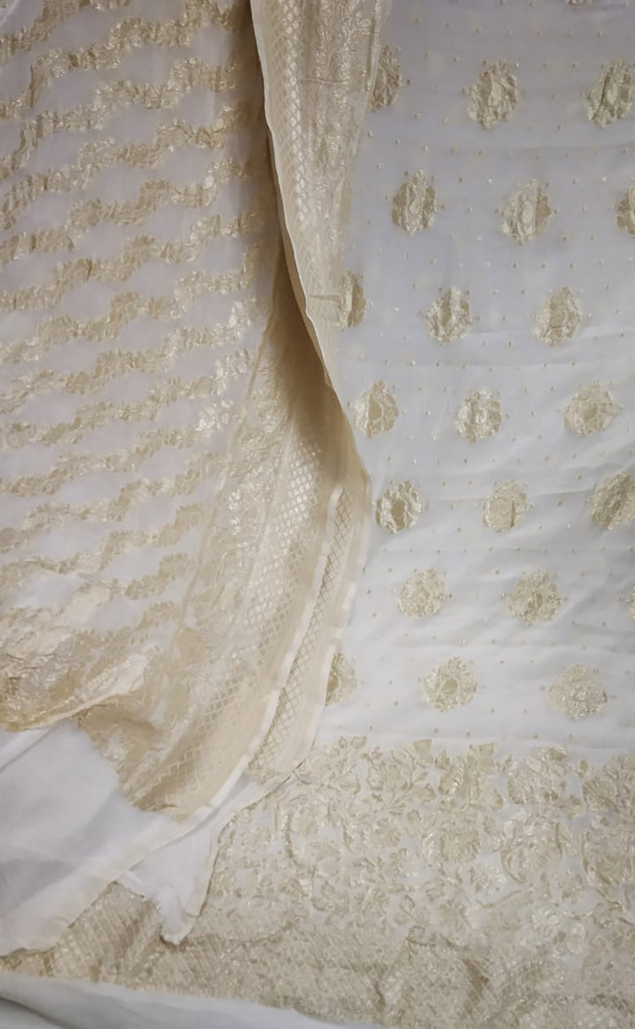 Dyeable Handloom Banarasi Georgette Two Piece Unstitched Suit Set - Luxurion World