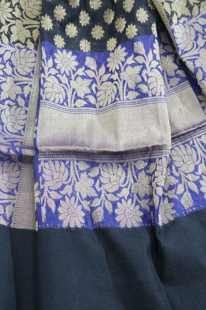 Black Handloom Banarasi Silk Cotton Dupatta - Luxurion World