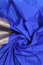 Red Handloom Banarasi Silk Saree - Luxurion World