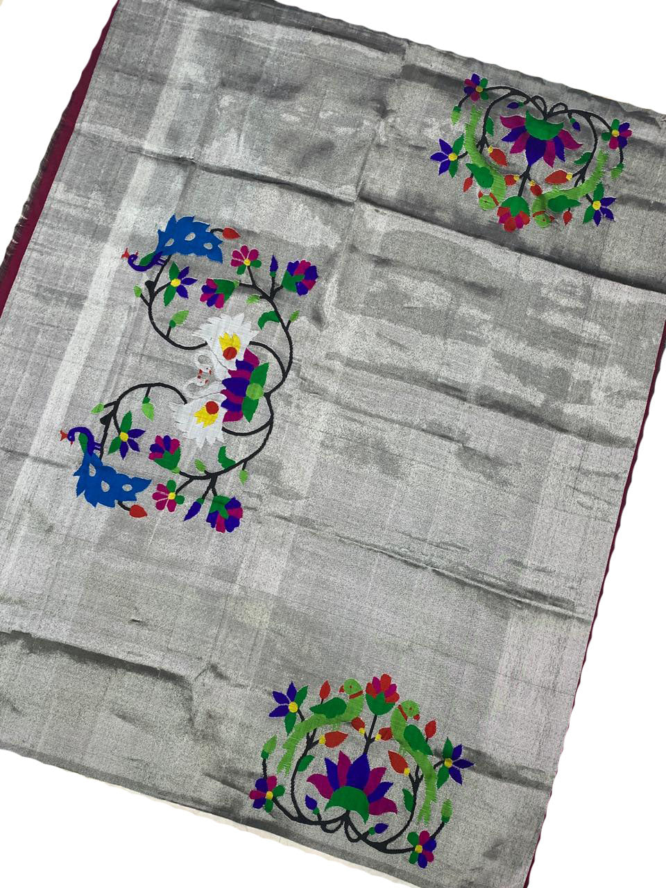 Silver Handloom Paithani Pure Silk Blouse Piece Fabric ( 1 Mtr ) - Luxurion World