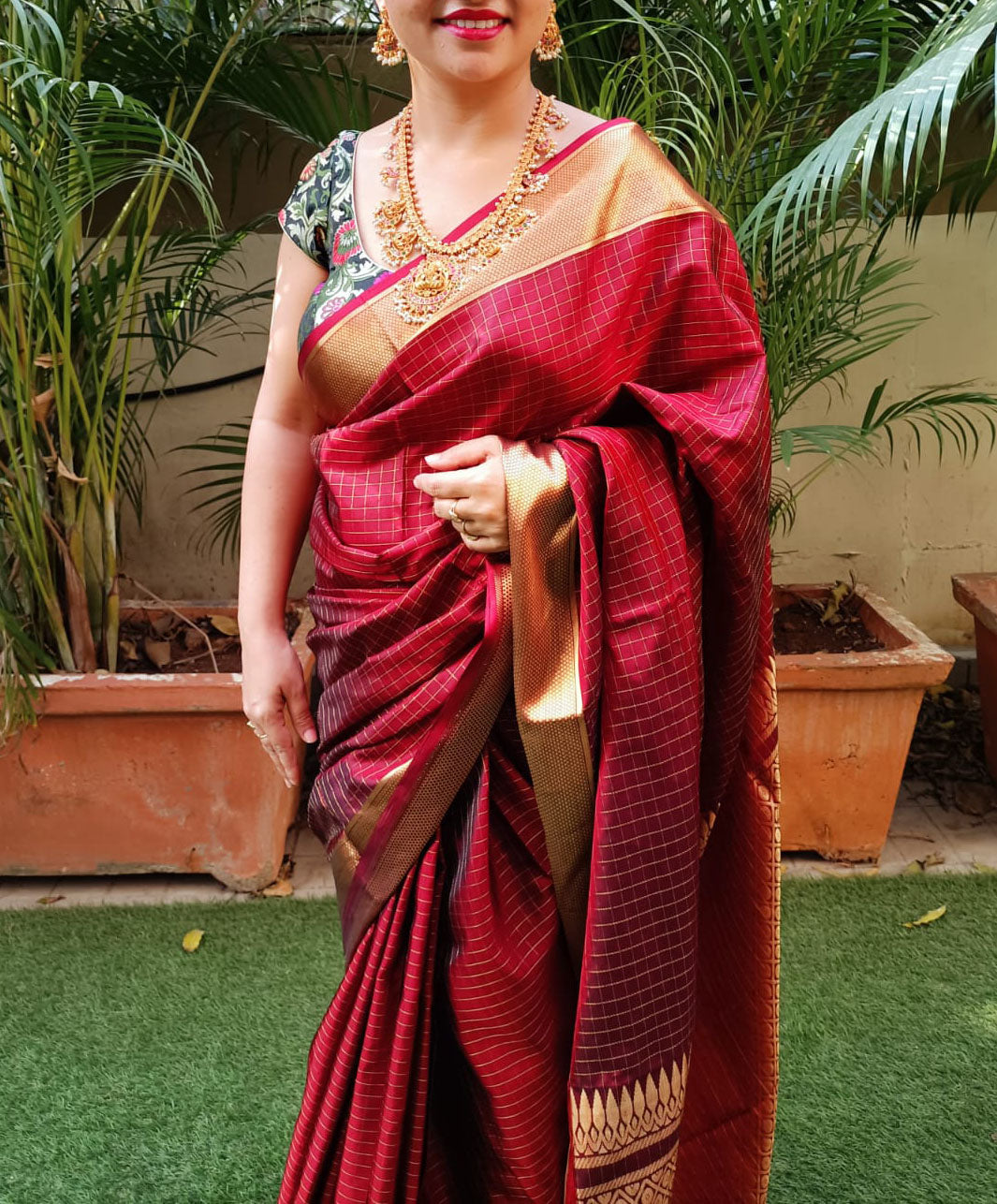 Maroon Handloom Kanjeevaram Pure Silk Saree - Luxurion World