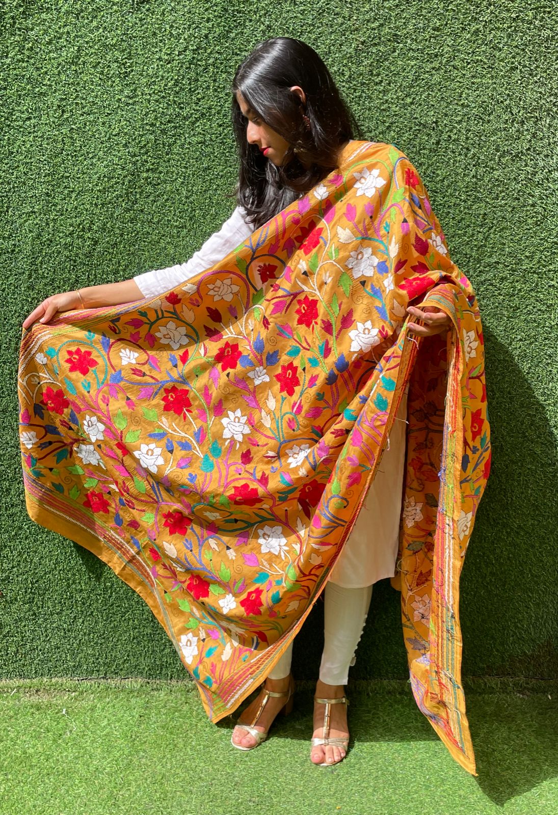Yellow Hand Embroidered Kantha Pure Bangalore Silk Dupatta - Luxurion World