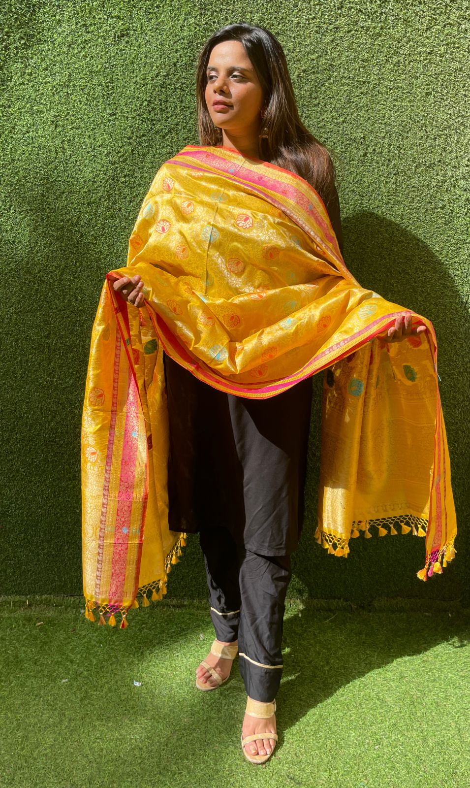 Yellow Handloom Banarasi Pure Katan Silk Meenakari Dupatta - Luxurion World