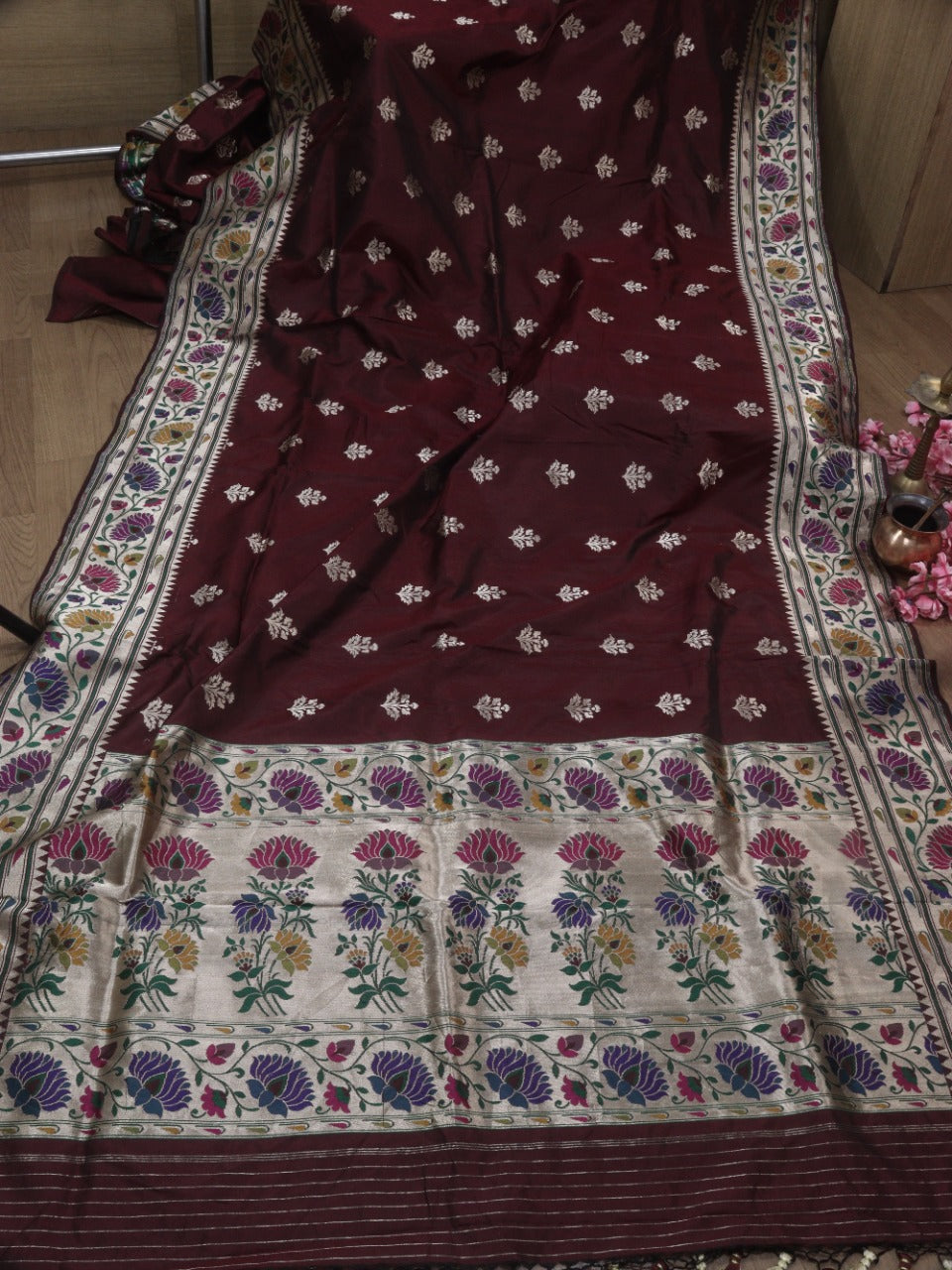 Maroon Handloom Banarasi Pure Katan Silk Paithani Border Design Saree - Luxurion World