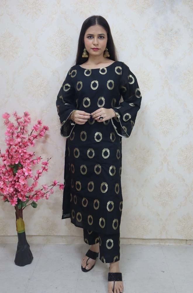 Black Brocade Kurti With Pant - Luxurion World