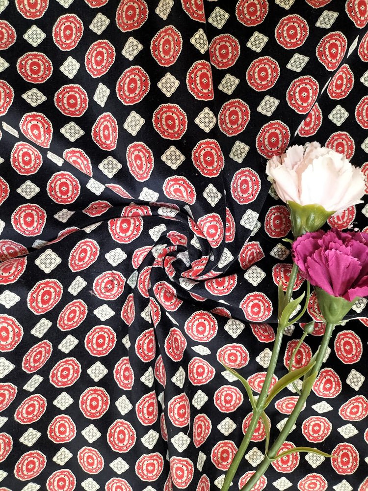 Black Digital Printed Velvet Fabric (1Mtr) - Luxurion World