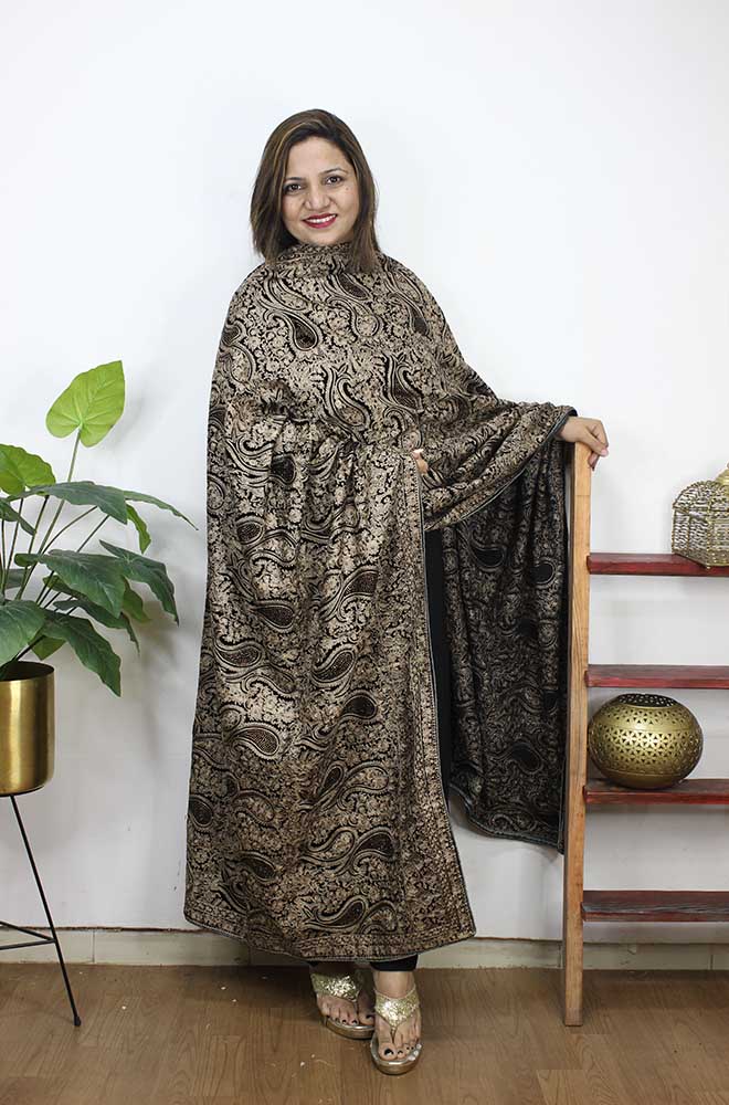 Black Embroidered Trendy Velvet Dupatta - Luxurion World