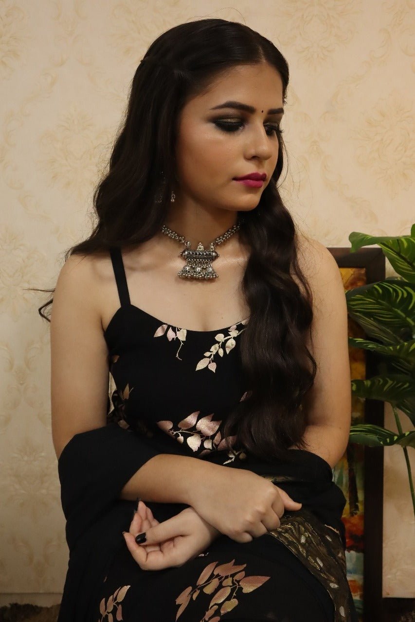 Black Foil Print Georgette Speghetti Kurti And Plain Layered Pallazo With Dupatta - Luxurion World