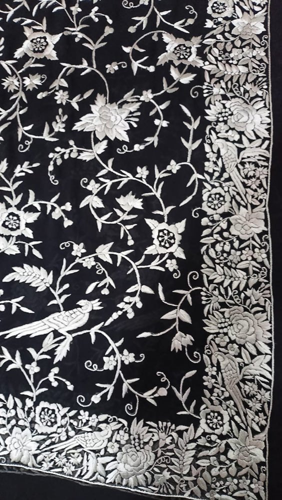 Black Hand Embroidered Parsi Gara Pure Georgette Floral And Bird Design Saree - Luxurion World