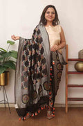 Black Handloom Banarasi Pure Georgette Brush Dye Dupatta - Luxurion World