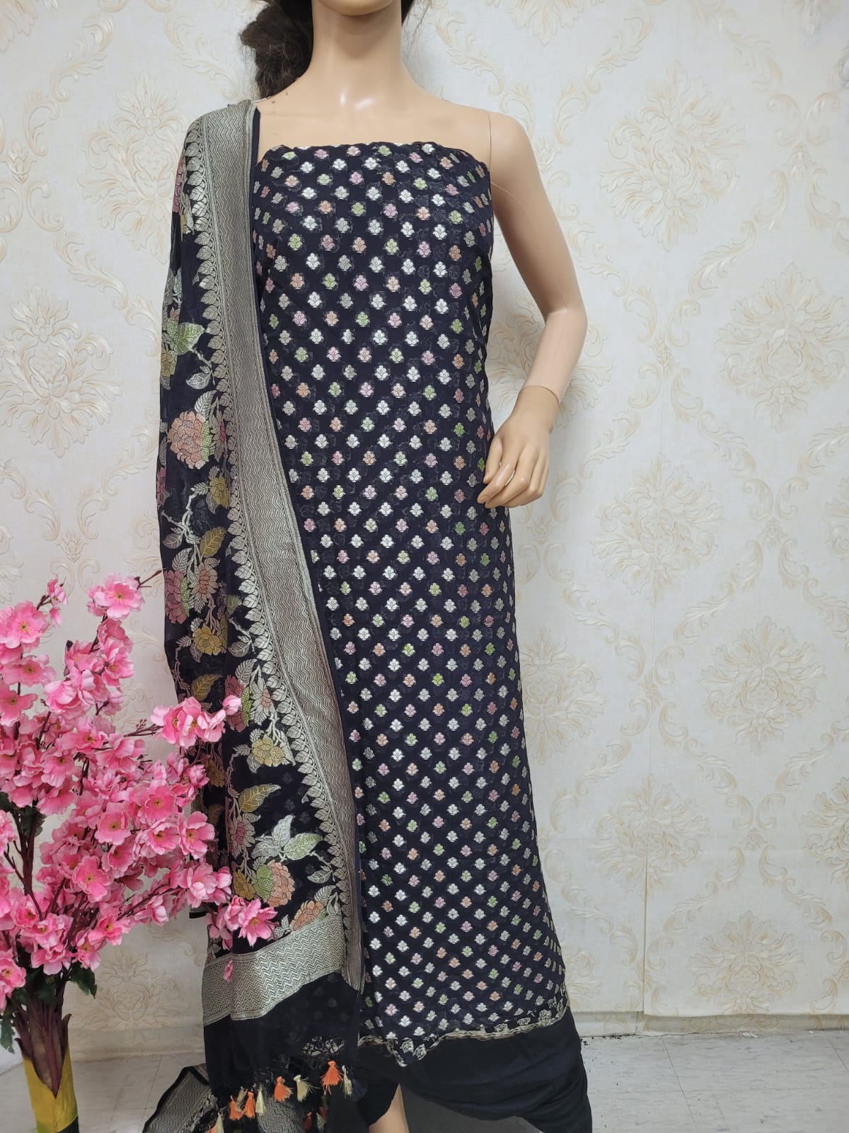 Black Handloom Banarasi Pure Georgette Georgette Brush Dye Unstitched Suit Set - Luxurion World