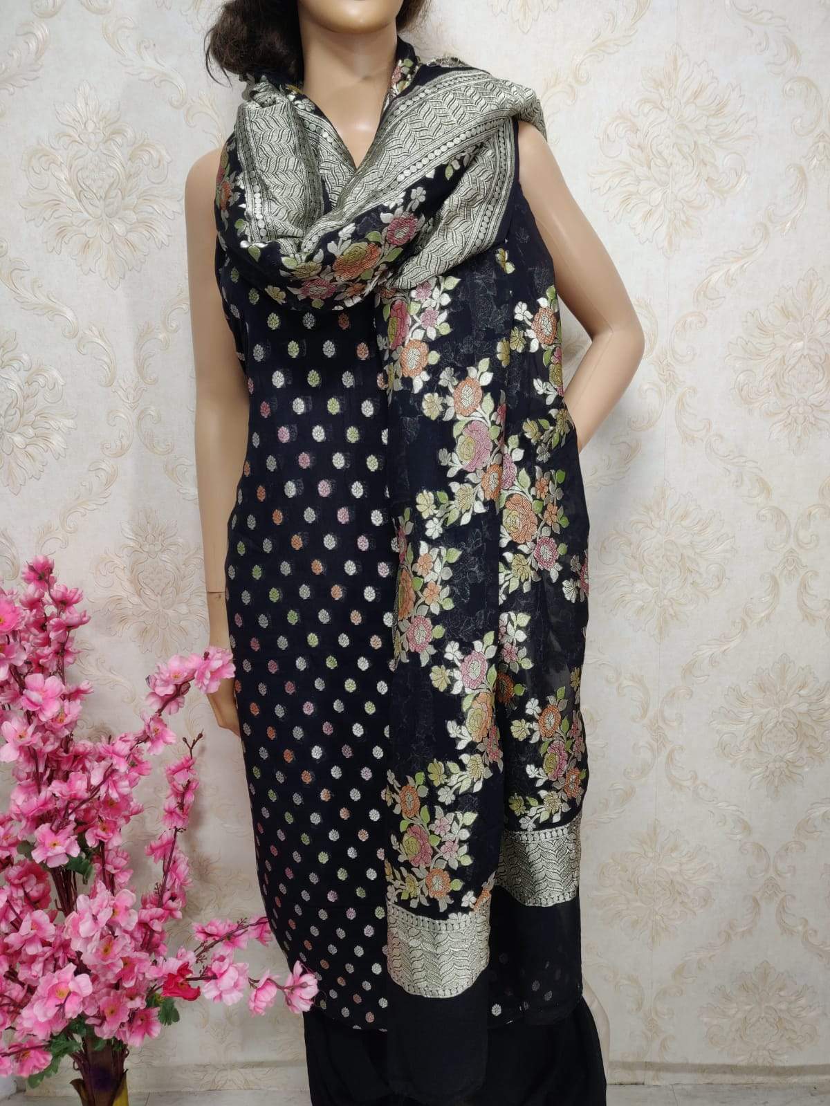 Black Handloom Banarasi Pure Georgette Three Piece Unstitched Suit Set With Brush Dye Dupatta - Luxurion World