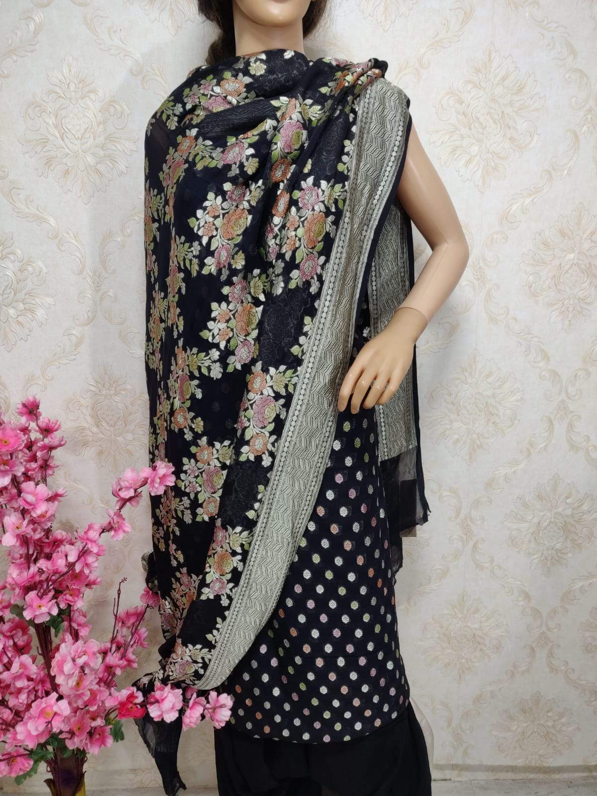 Black Handloom Banarasi Pure Georgette Three Piece Unstitched Suit Set With Brush Dye Dupatta - Luxurion World