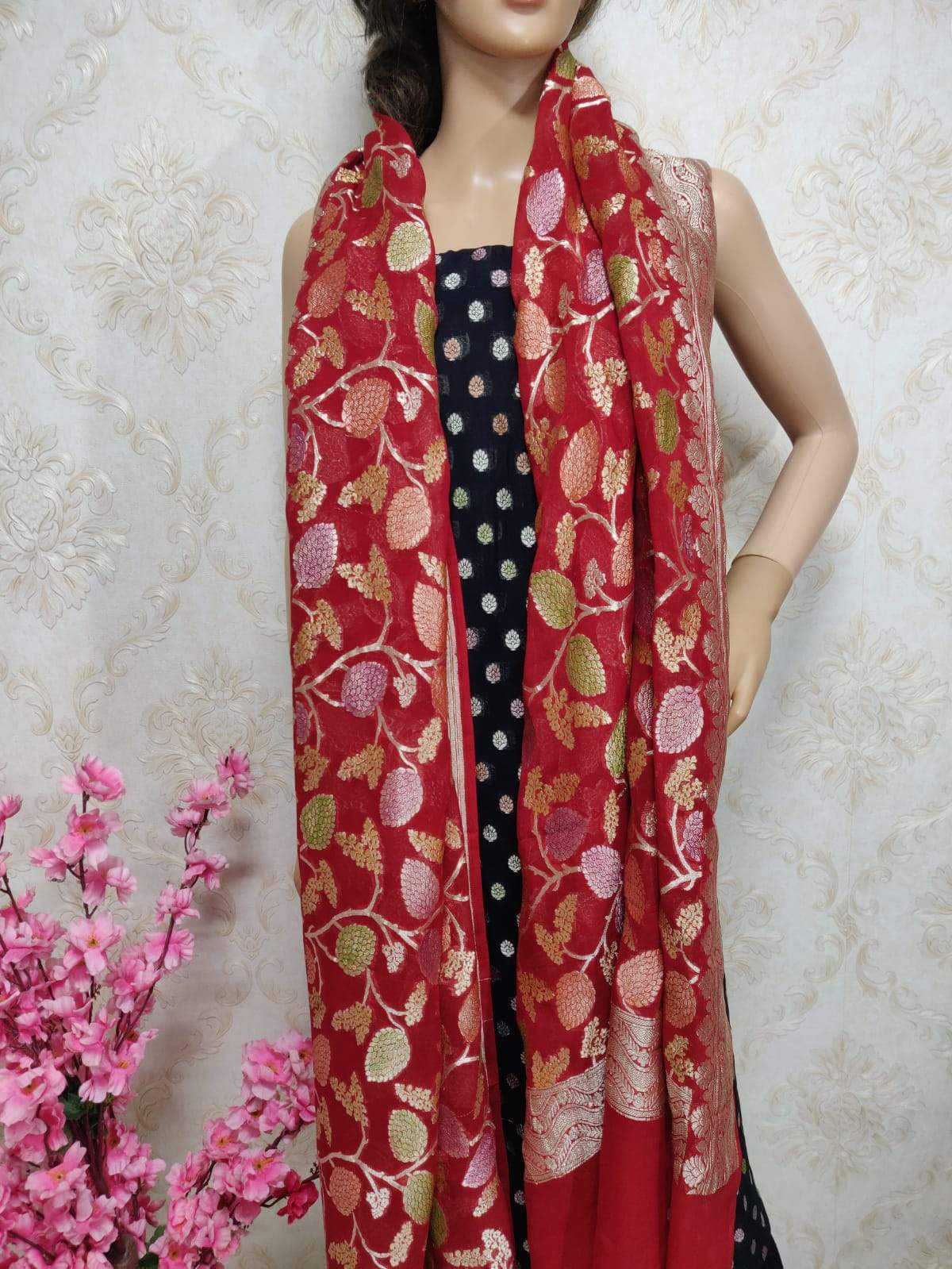 Black Handloom Banarasi Pure Georgette Three Piece Unstitched Suit Set With Brush Dye Dupatta - Luxurion World