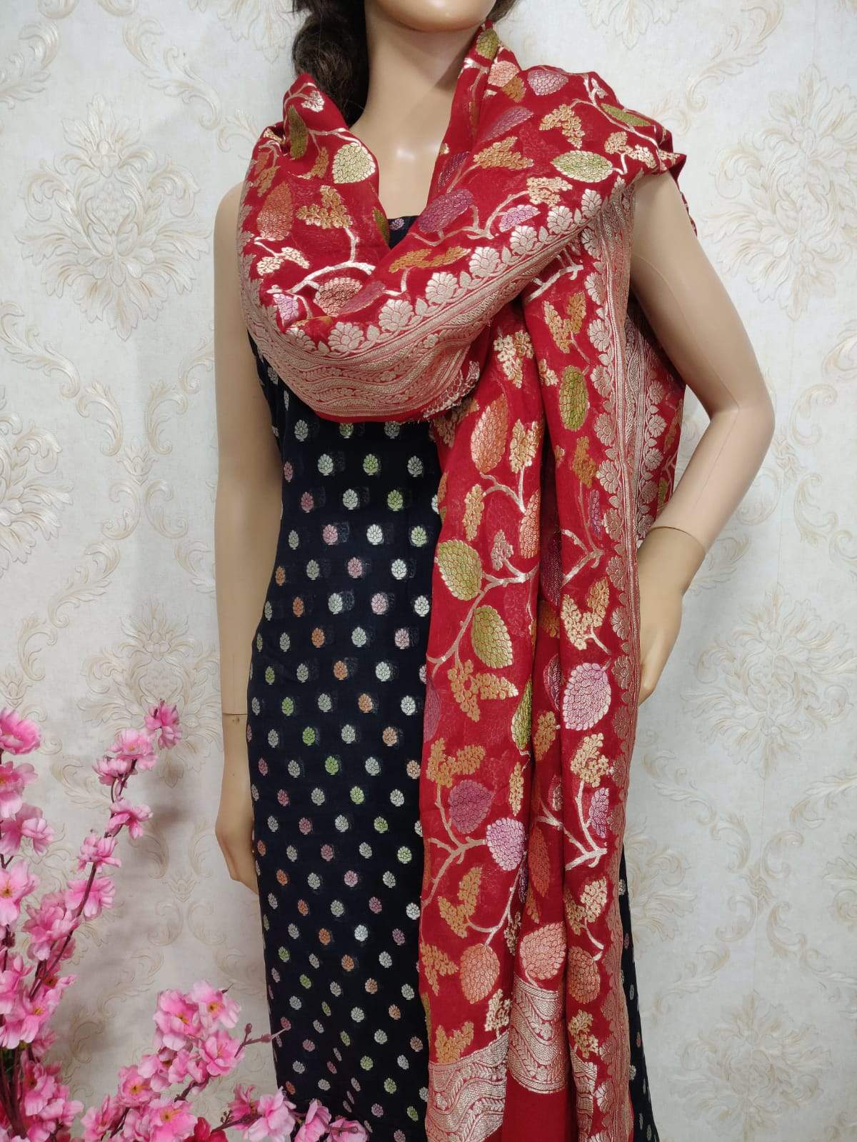 Black Handloom Banarasi Pure Georgette Three Piece Unstitched Suit Set With Brush Dye Dupatta - Luxurion World