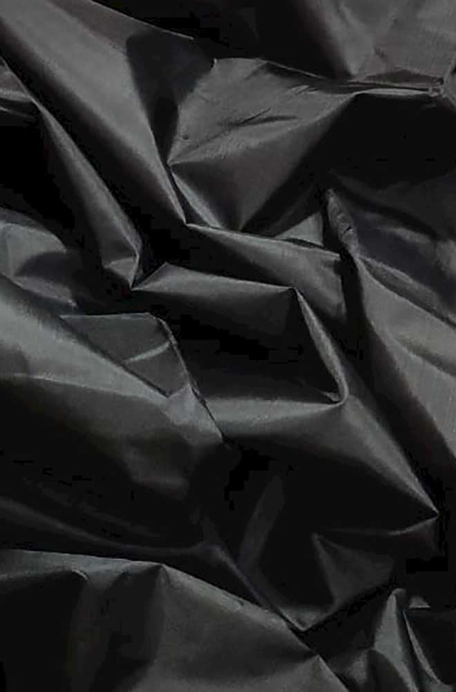 Black Plain Pure Silk Fabric ( 1 Mtr ) - Luxurion World
