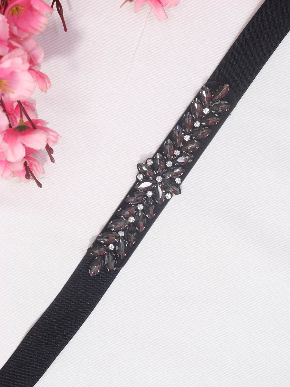 Secure Style: Blackout Buckle-Up Belts - Professional Fashion Accessory - Luxurion World
