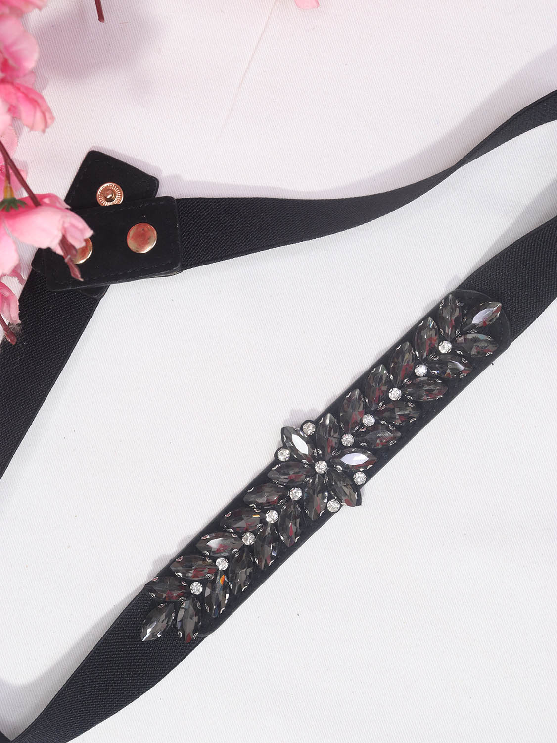 Secure Style: Blackout Buckle-Up Belts - Professional Fashion Accessory - Luxurion World