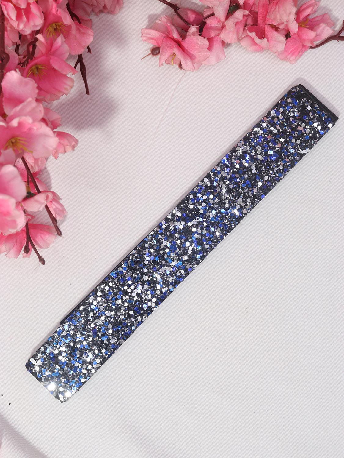 Chic & Secure: Exclusive Belt Stylist for Elevated Style - Luxurion World