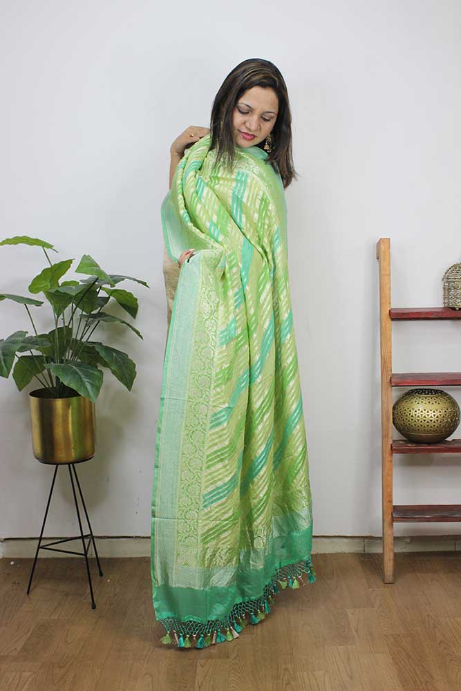 Blue And Green Handloom Banarasi Pure Georgette Brush Dye Dupatta - Luxurion World
