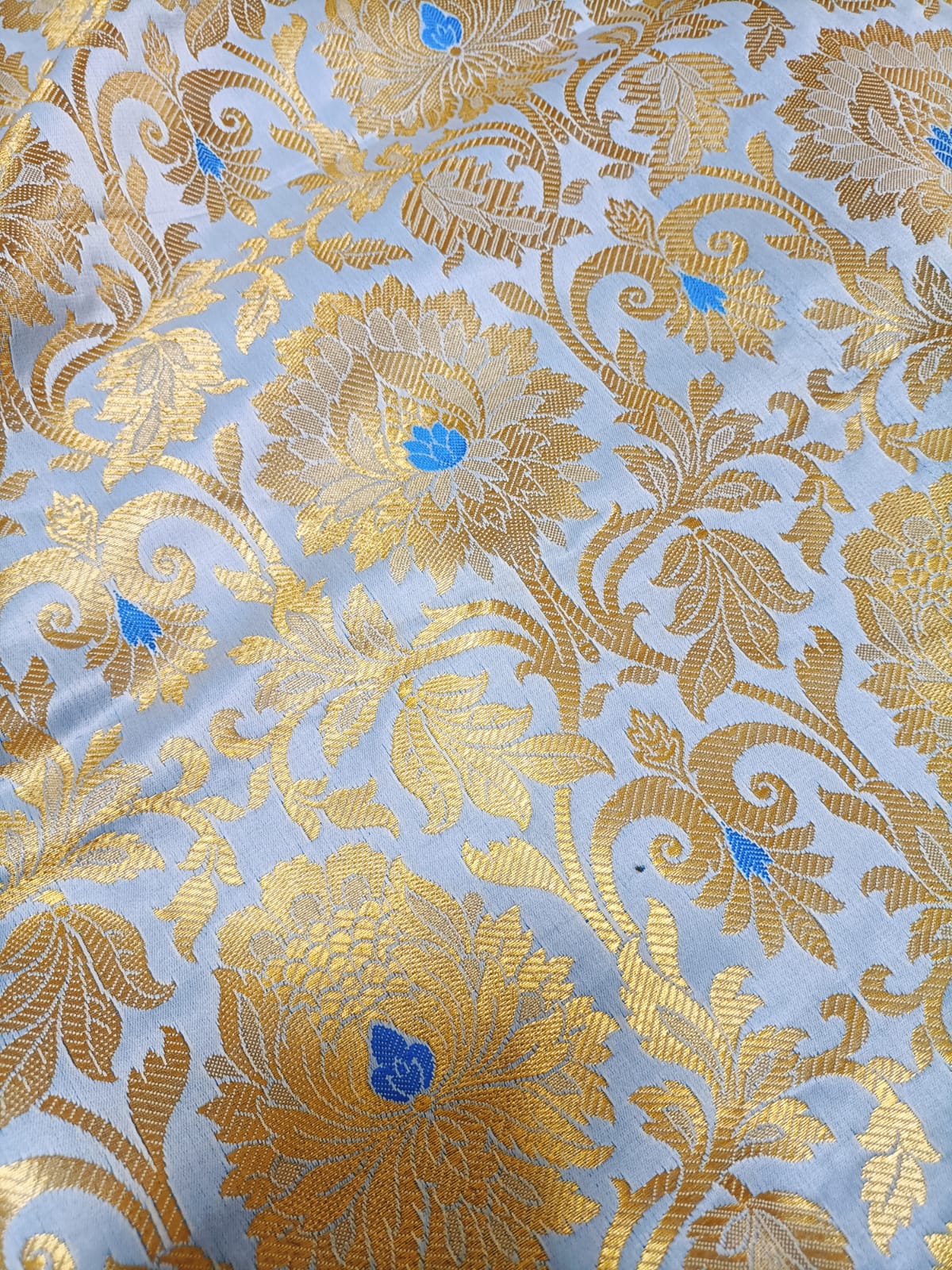 Blue Banarasi Kimkhwab Silk Meenakari Fabric  ( 1 Mtr ) - Luxurion World