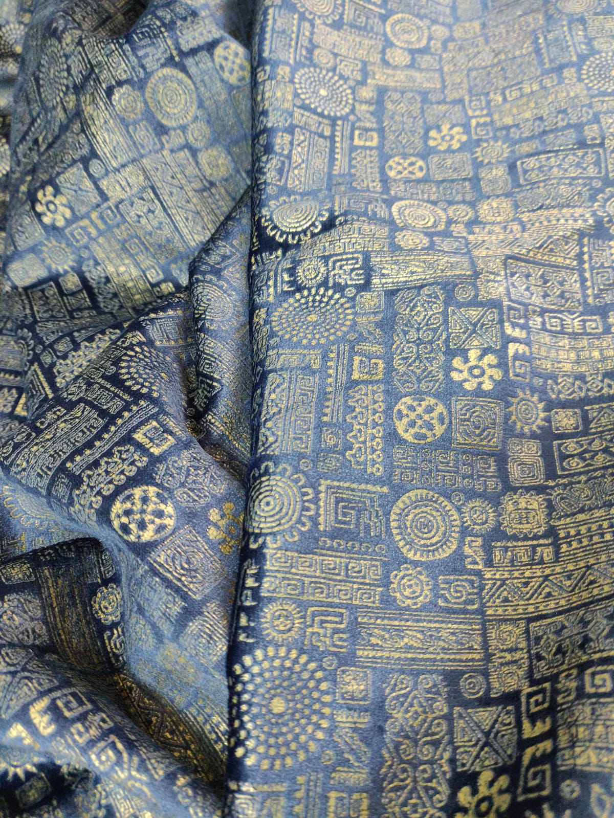 Blue Digital Printed Velvet Fabric (1 mtr) - Luxurion World