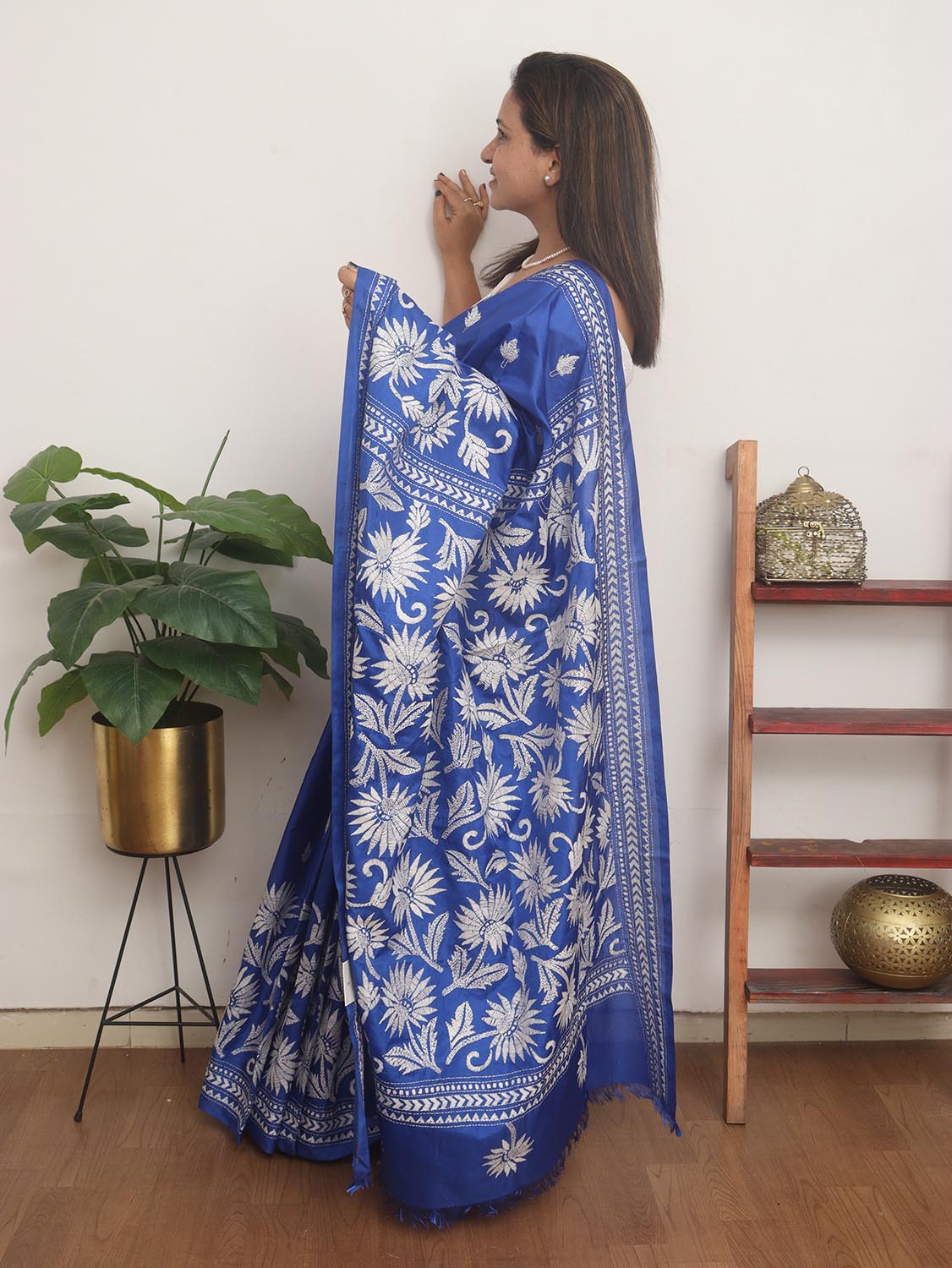 Blue Hand Embroidered Kantha Pure Bangalore Silk Saree - Luxurion World