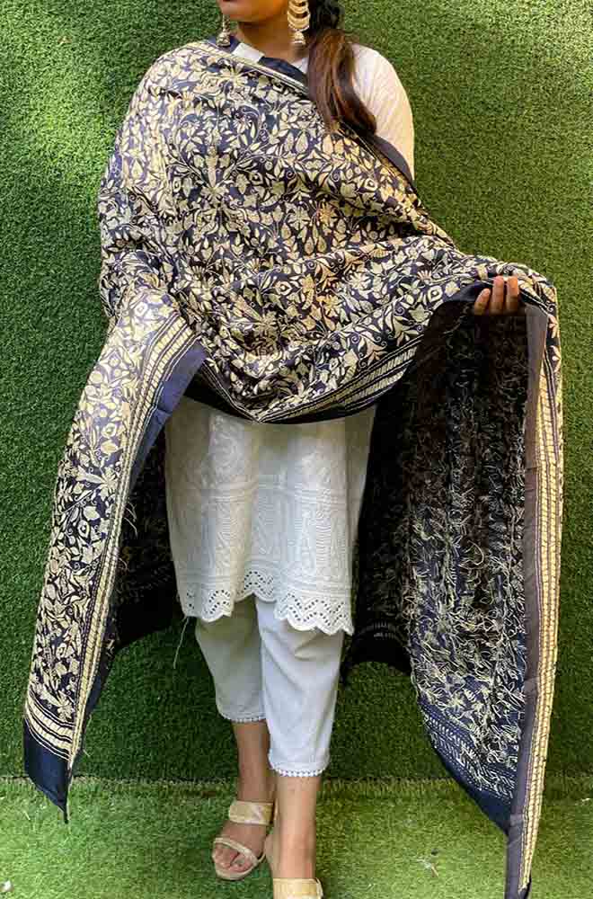 Blue Hand Embroidered Kantha Pure Banglore Silk Dupatta - Luxurion World