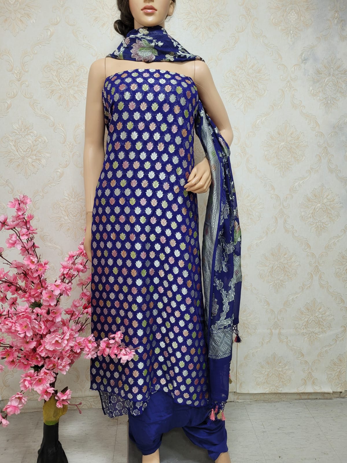 Blue Handloom Banarasi Pure Georgette Georgette Brush Dye Unstitched Suit SetLuxurionworld