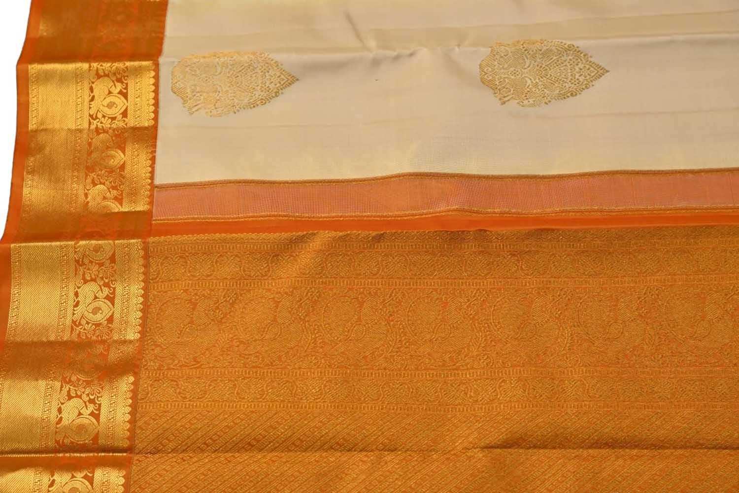 Cream Handloom Kanjeevaram Pure Silk Saree
