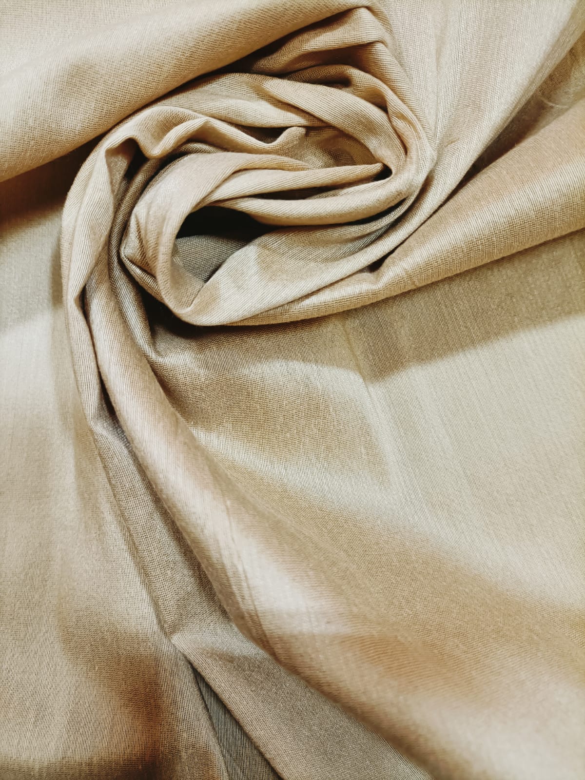 Cream Plain Cotton Silk Fabric ( 1 Mtr)Luxurionworld