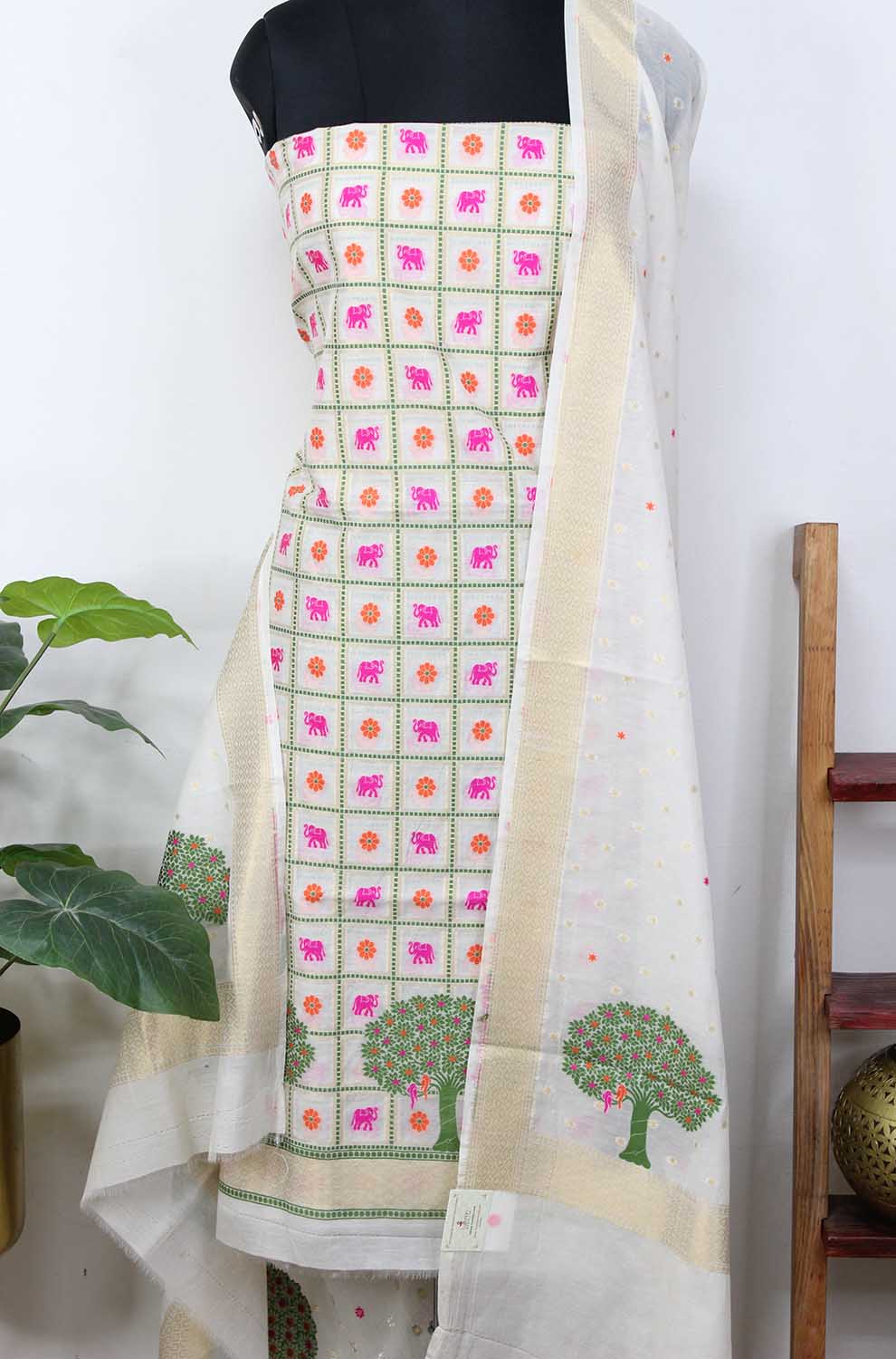 Dyeable Banarasi Cotton Meenakari Three Piece Unstitched Suit Set - Luxurion World