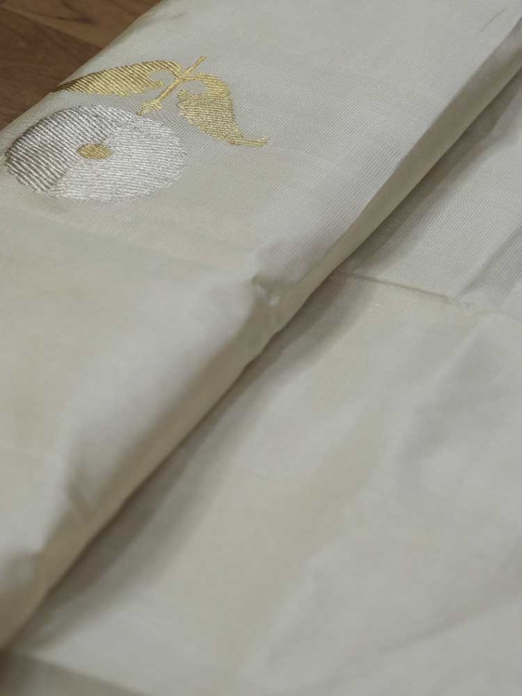 Dyeable Handloom Banarasi Tissue Katan Silk Fabric ( 1 Mtr )