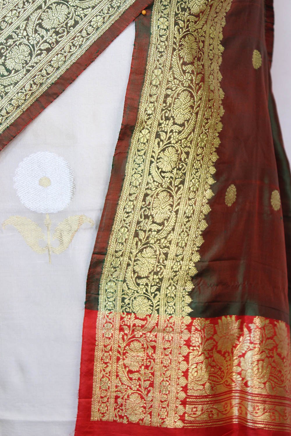 Dyeable Handloom Banarasi Tissue Katan Silk Suit With Green Banarasi Pure Katan Silk Dupatta - Luxurion World