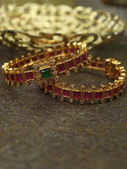 Golden Grace Bangles - Elevate Your Style with Exclusive Design - Enhance Your Feminine Charm - Luxurion World