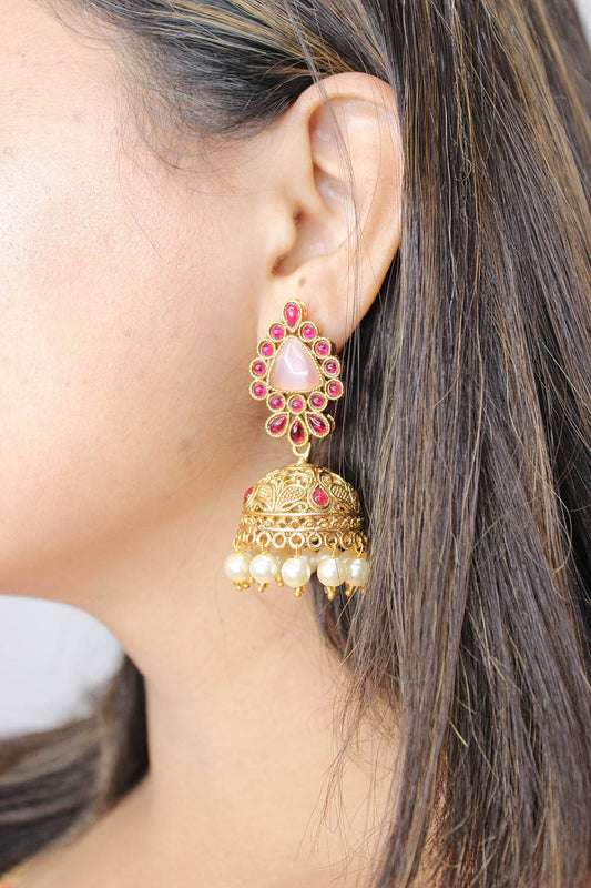Golden Grace Earrings - Elevate Your Style with our Exclusive Designs - Lightweight and Trendy for Any Occasion.