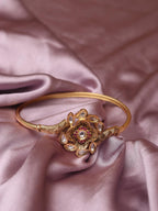 Elegant Emotions - Adorn Yourself with Luxurion World's Traditional Bangles - Spread Charm and Positivity to Your Beloveds - Luxurion World