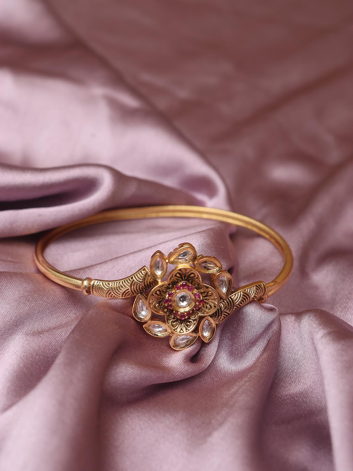 Elegant Emotions - Adorn Yourself with Luxurion World's Traditional Bangles - Spread Charm and Positivity to Your Beloveds - Luxurion World