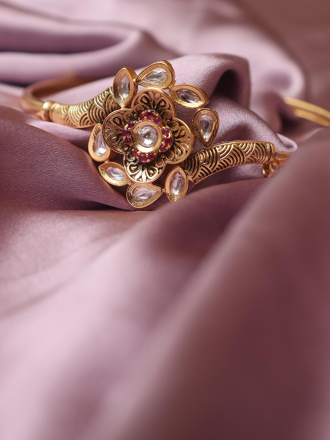 Elegant Emotions - Adorn Yourself with Luxurion World's Traditional Bangles - Spread Charm and Positivity to Your Beloveds - Luxurion World