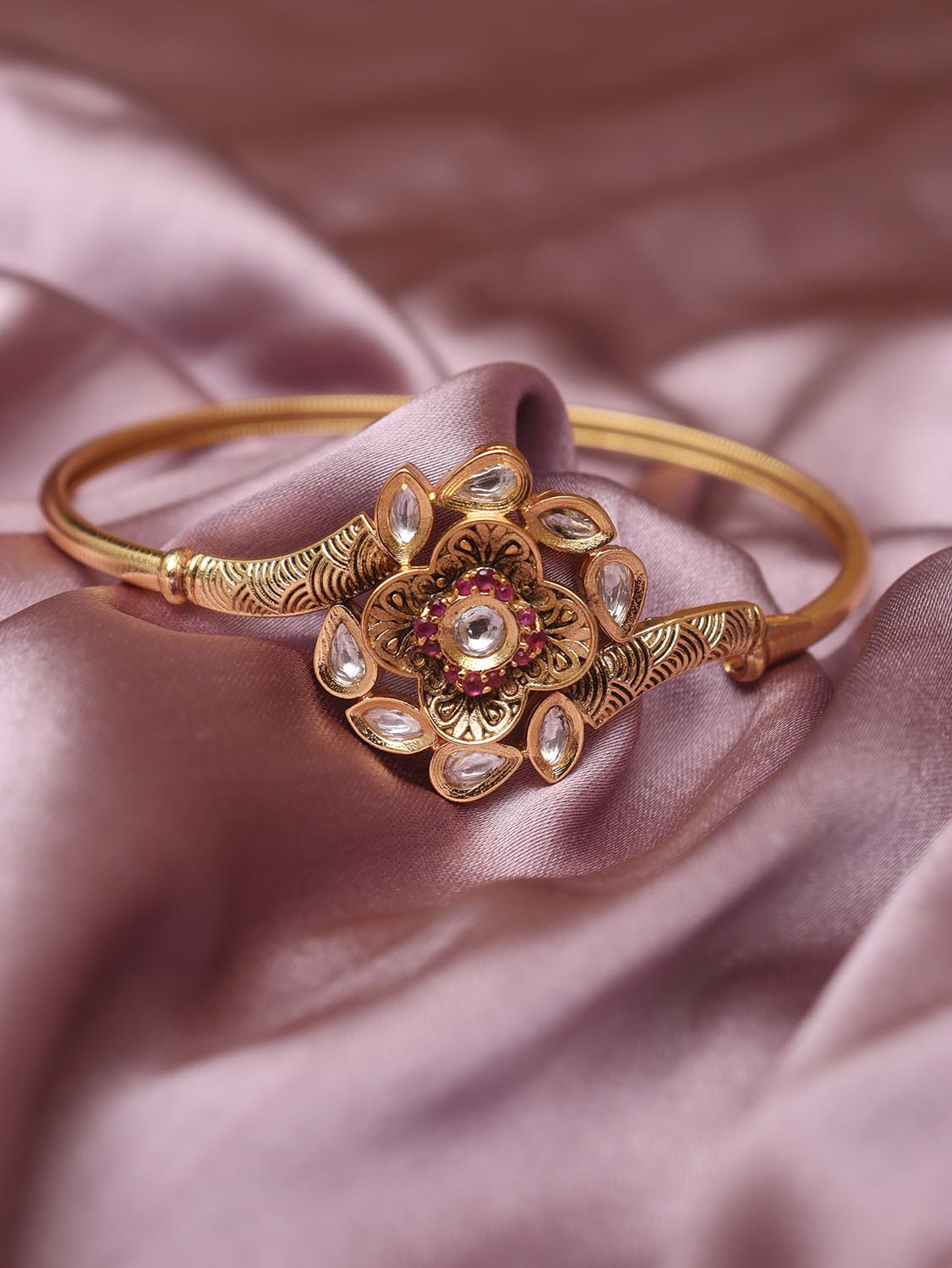 Elegant Emotions - Adorn Yourself with Luxurion World's Traditional Bangles - Spread Charm and Positivity to Your Beloveds - Luxurion World