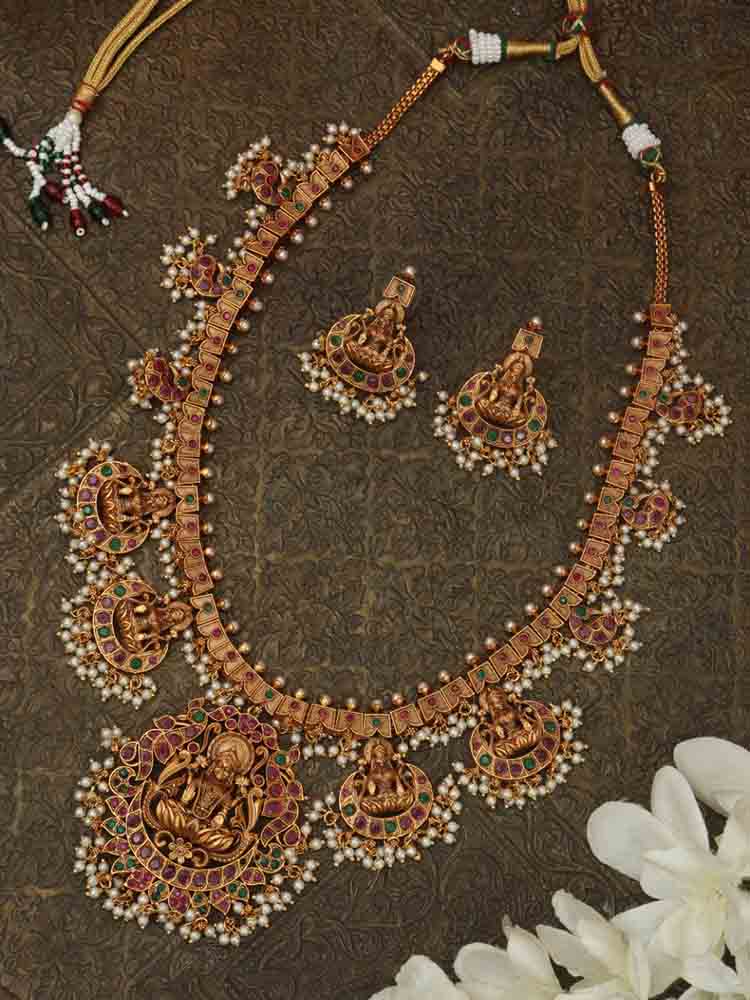 Shop Luxurionworld's Exclusive Necklace Set for Glamorous Style - Luxurion World