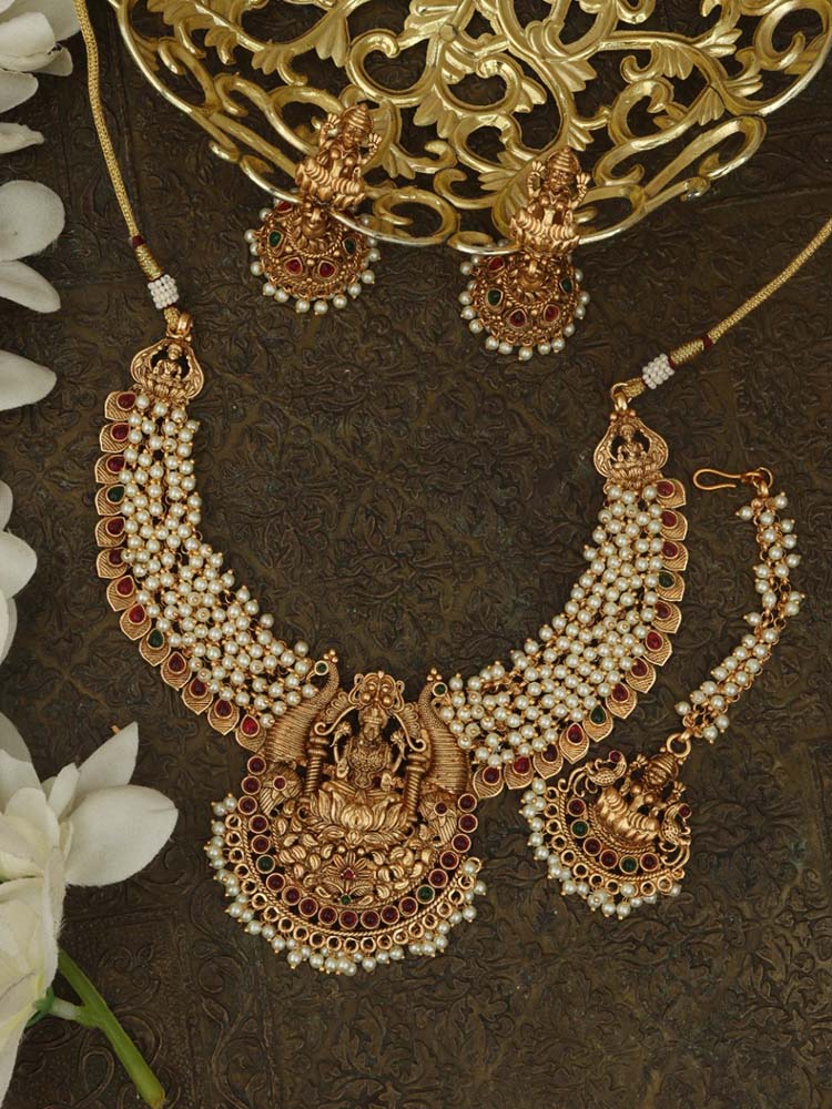 Golden Delight - Elevate Your Style with Luxurionworld's Exclusive Necklace Set - Perfect for Special Occasions - Luxurion World