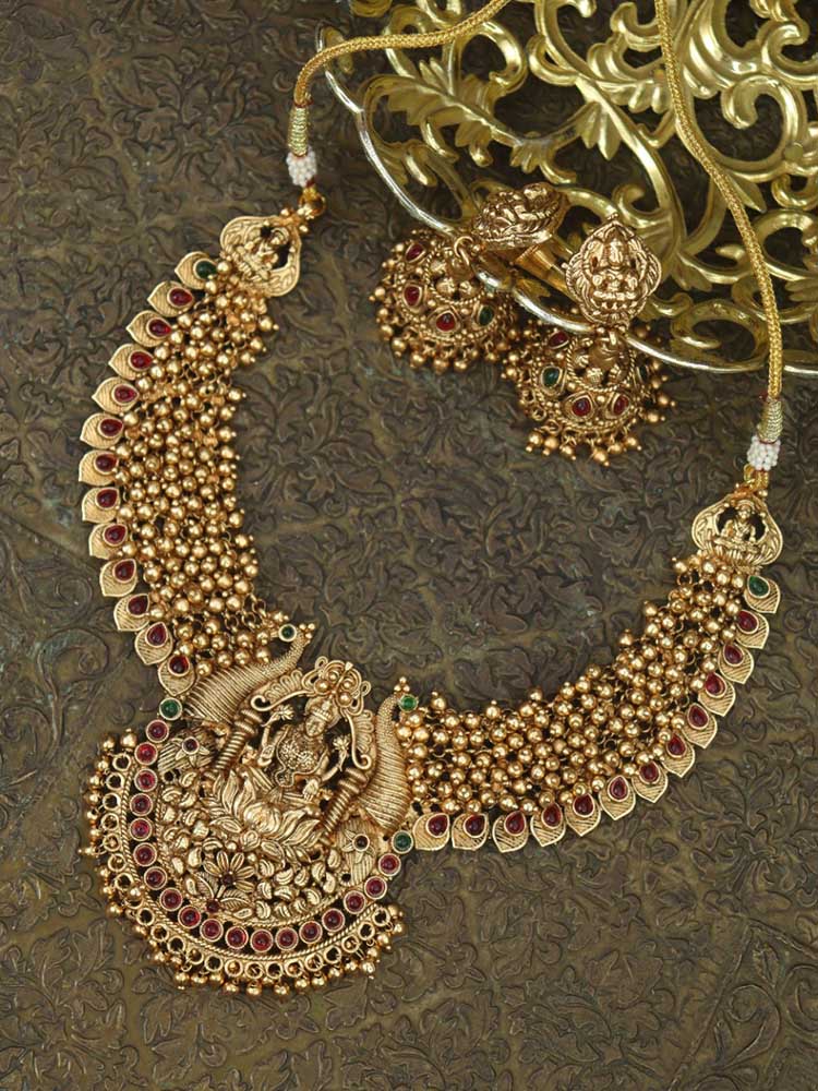 Shop Luxurionworld's Exclusive Necklace Set for Elevated Style - Luxurion World