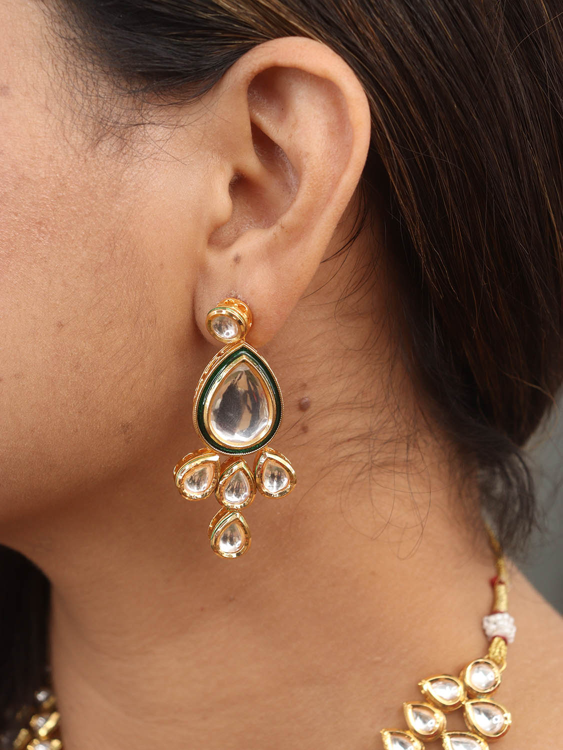 Golden Grace - Elevate Your Style with Luxurionworld's Exclusive Necklace Set - Perfect for Any Occasion! - Luxurion World