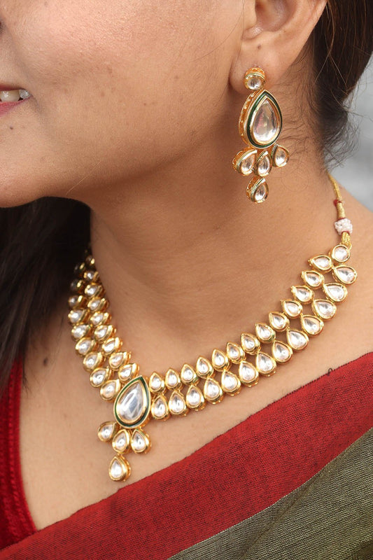Golden Grace - Elevate Your Style with Luxurionworld's Exclusive Necklace Set - Perfect for Any Occasion!