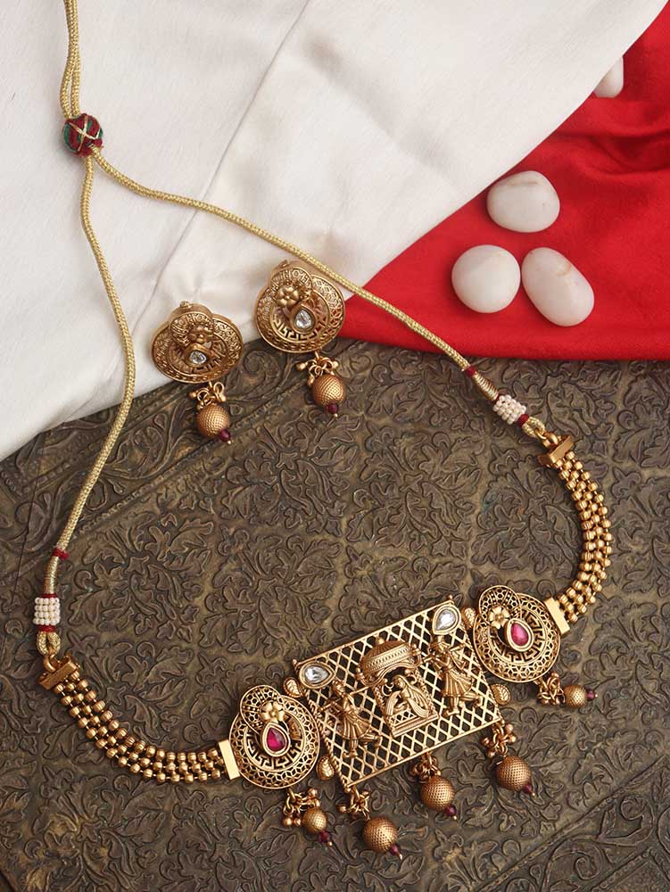 Regal Charm: Luxurionworld's Exclusive Necklace Set for Elegant Occasions - Luxurion World