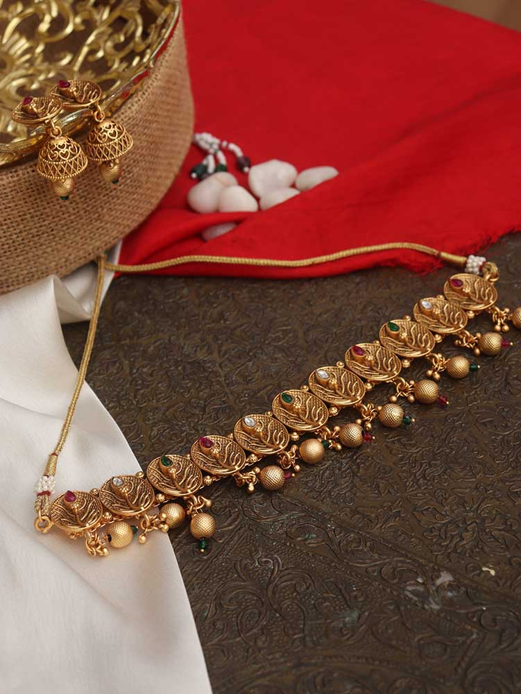 Radiant Grace: Elevate Your Style with Exclusive Necklace Set - Shop Now! - Luxurion World