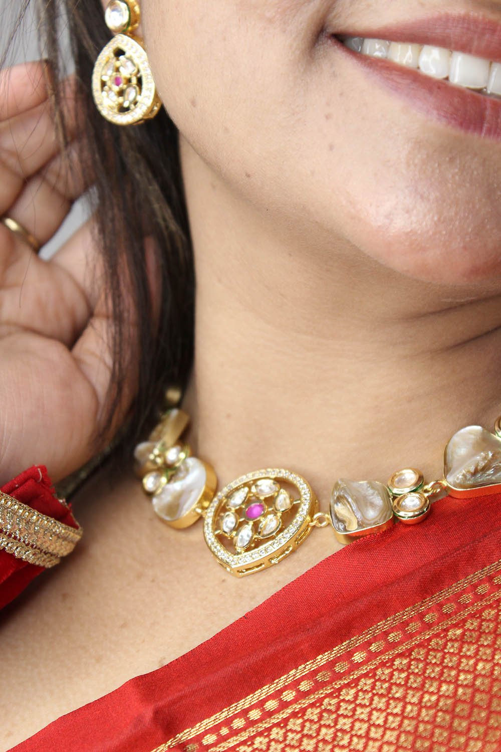 Shop Luxurionworld's Exclusive Necklace Set for a Graceful Look - Luxurion World