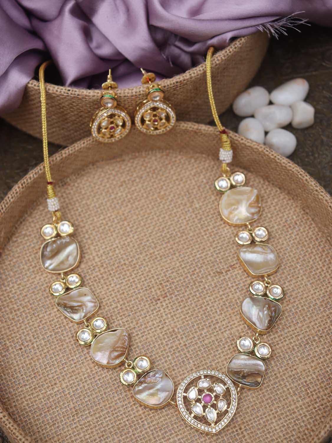 Shop Luxurionworld's Exclusive Necklace Set for a Graceful Look - Luxurion World